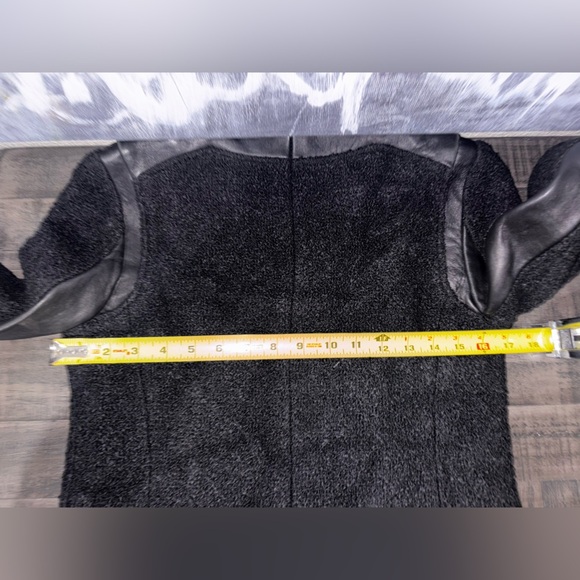 Club Monaco Motorcycle Jacket Womens SZ0 Black Wool Boucle Lambskin Leather Trim - Picture 7 of 11